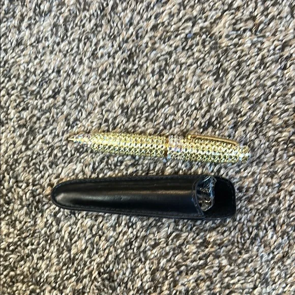 Maya Gold and Cream Crossbody Bag - Picture 4 of 10